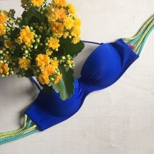 Victoria’s Secret bikini top 34B